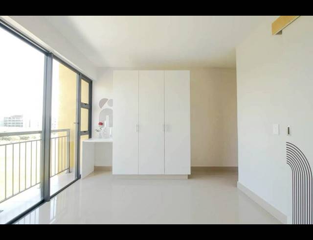 2 BEDROOM APARTMENT FOR SALE IN UMHLANGA RIDGE